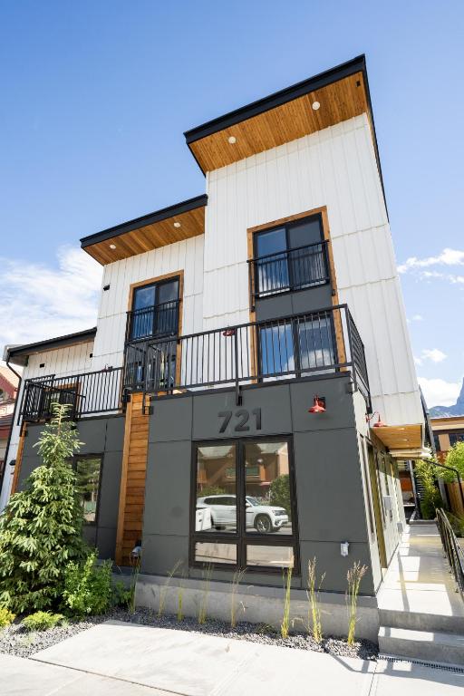 Basecamp Suites Canmore - Resim 9