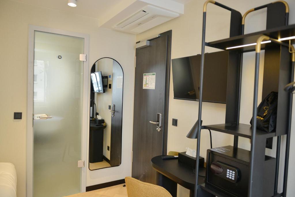 Day8 Hotel - Resim 3