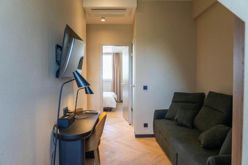 Day8 Hotel - Resim 32