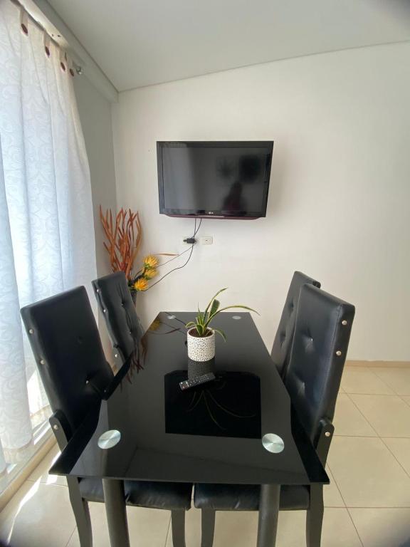 TV a/nebo společenská místnost v ubytování Nuevo Apartamento de 3 Habitaciones con Ventiladores