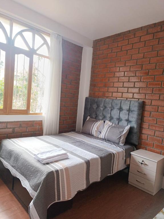 Hospedaje LLIKU WASI