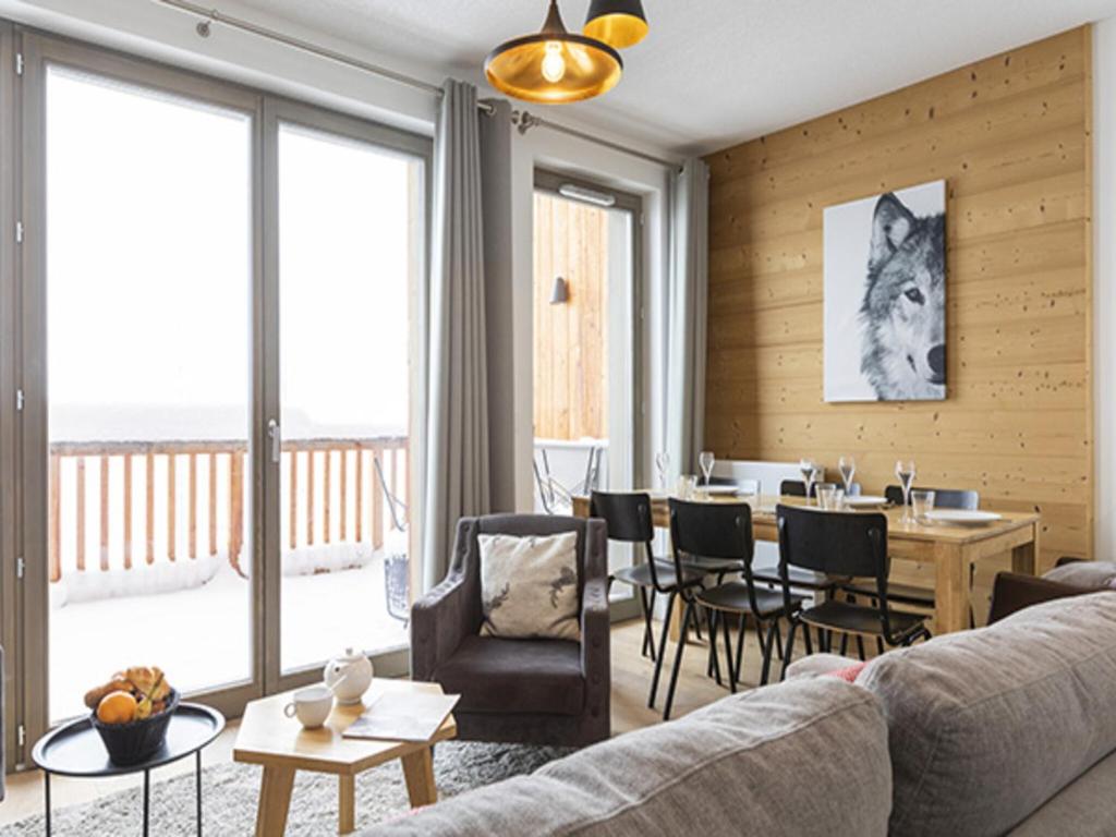 Photo de la galerie de l'établissement Apartment in La Rosière with Ski Access, à La Rosière