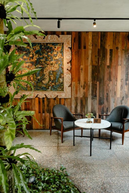Posezení v ubytování ARTOTEL Haniman Ubud