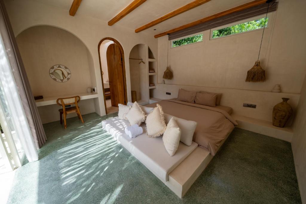 Mayiki Boutique Hotel - 3