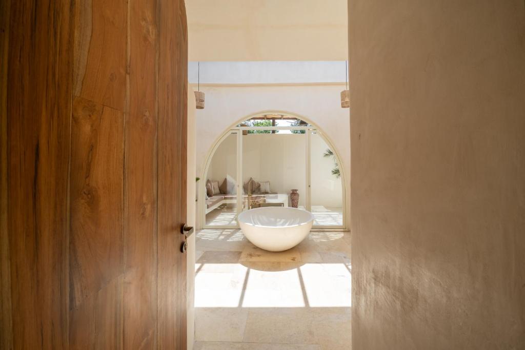 Mayiki Boutique Hotel - 11