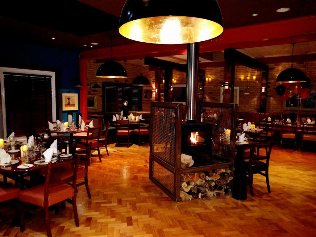 Restaurace v ubytování Lord Bagenal Inn