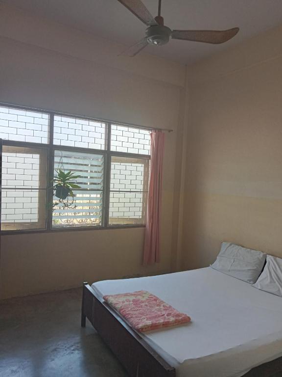 Suksabai Hotel Phuket - Resim 2