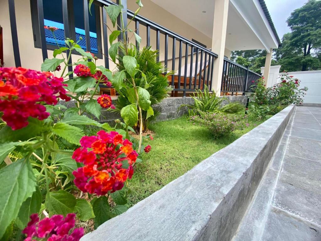 Zahrada ubytování LAM BUNGALOW Resort & Spa