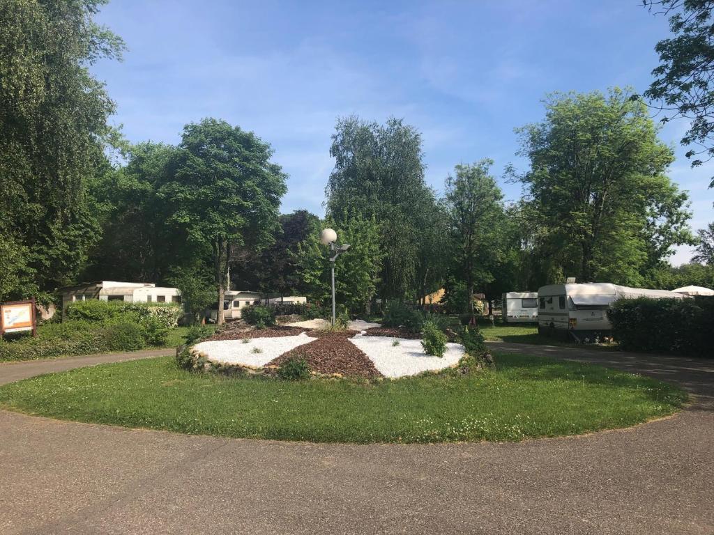 Zahrada ubytování Camping Les Lupins