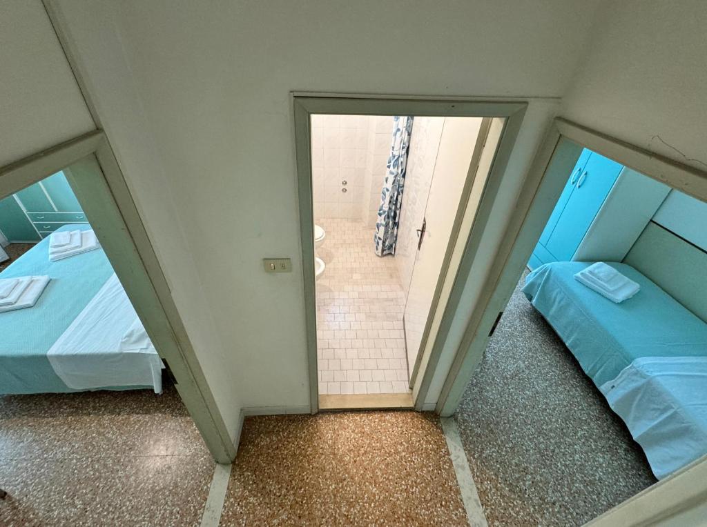 
Family Room with Balcony
