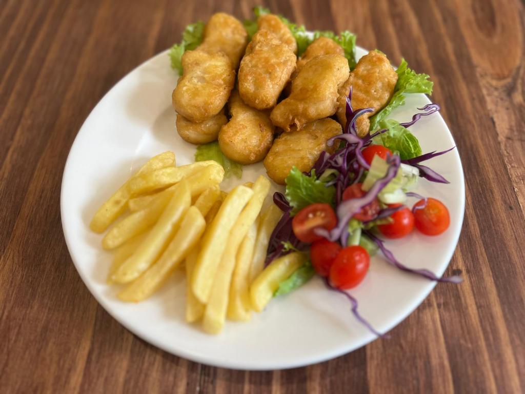 Jídlo v hotelu nebo okolí