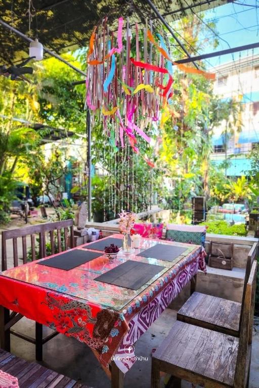 Artist's Place Trat - 18