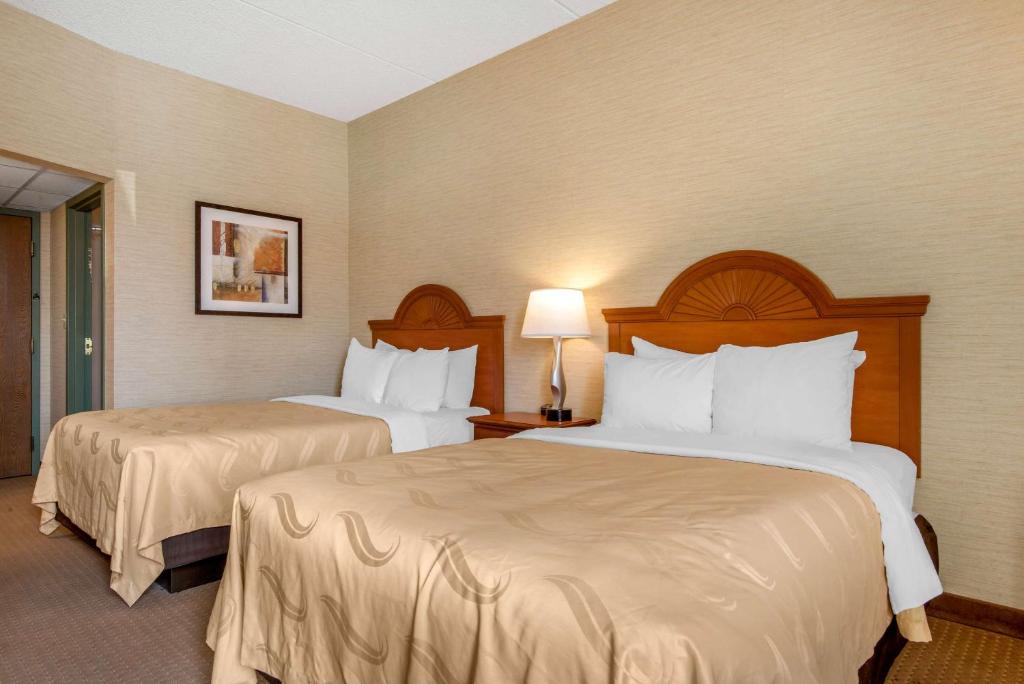 Quality Inn & Suites Mansfield - Chambre Double Avec 2 Lits Doubles - Non-Fumeurs