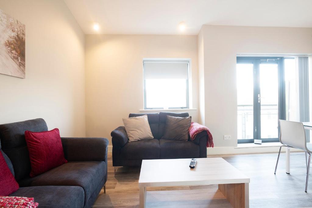 Posezení v ubytování Three Bedroom Apartment - Edward Square Galway