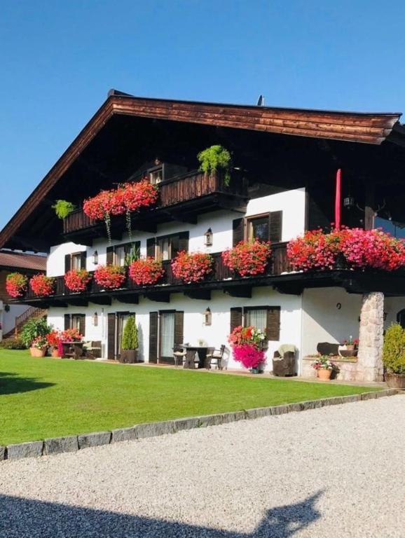 Vonkajšia záhrada v ubytovaní Landhaus Feller