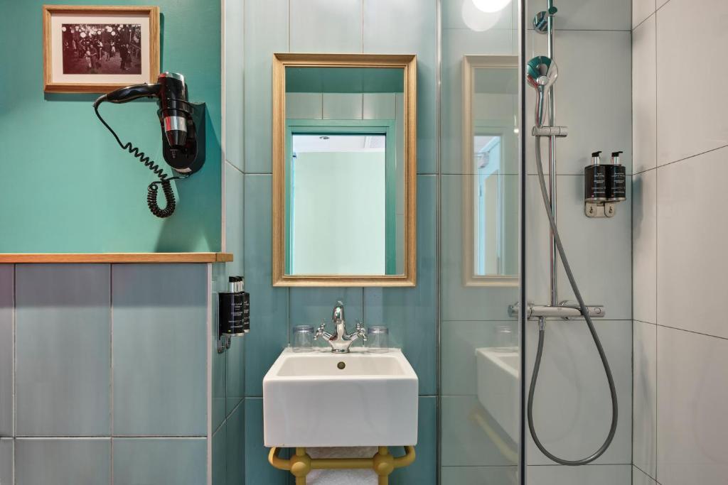 Hôtel Joséphine by Happyculture - Resim 29