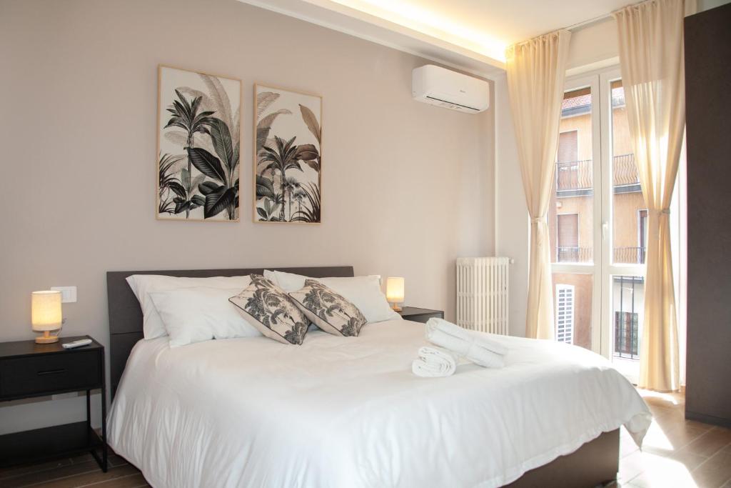 Luxury San Siro Apartment, 5 min Metro, Balcony & Fast WiFi