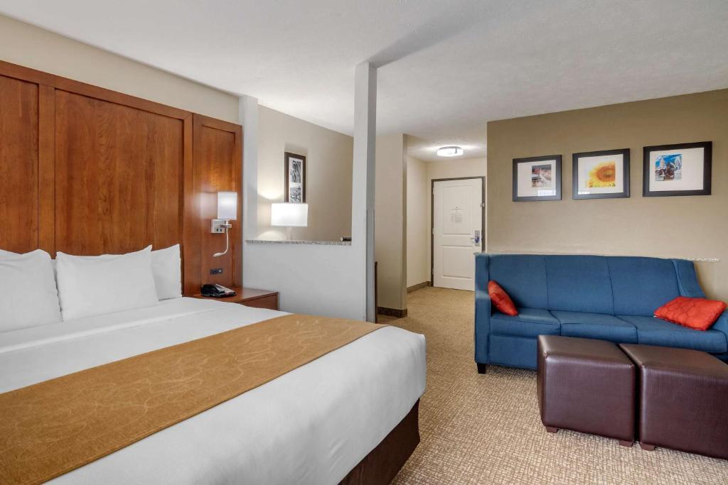 Comfort Suites Speedway - Kansas City - Executive Kingsuite