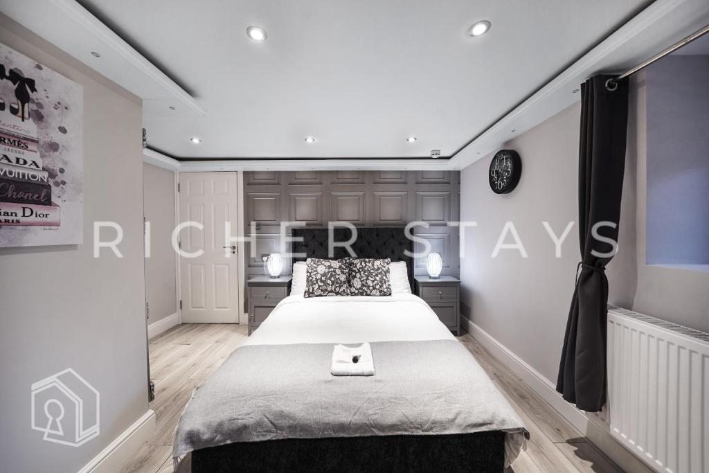 Hackney Suites - En-suite rooms & amenities - Resim 9