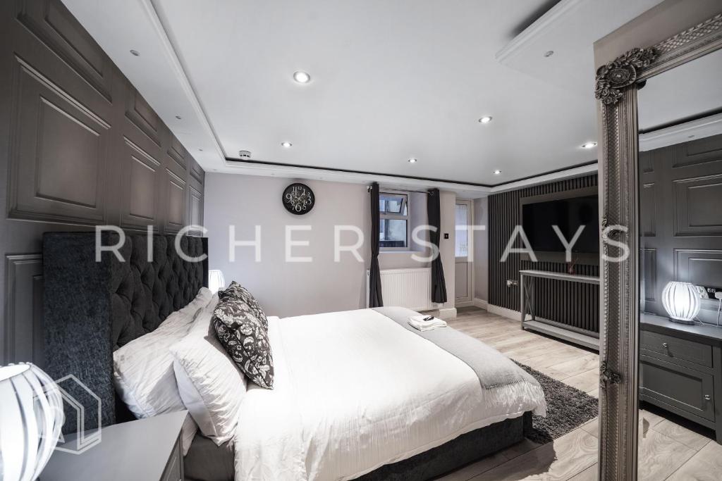 Hackney Suites - En-suite rooms & amenities - Resim 34