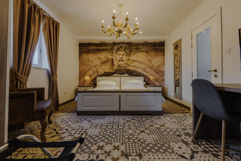 Jean de Valette Boutique Living - 1