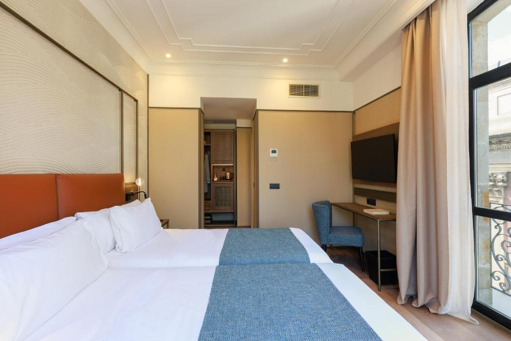 Hotel Medinaceli - 18