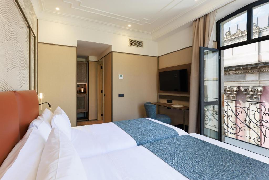 Hotel Medinaceli - 16