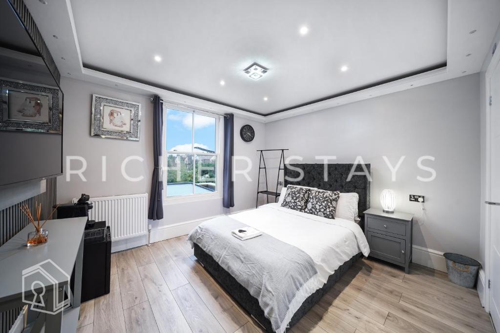 Hackney Suites - En-suite rooms & amenities - Resim 35