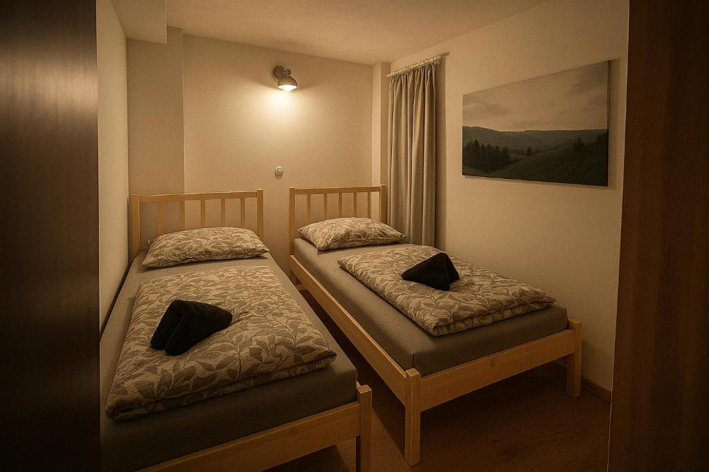 Postel nebo postele na pokoji v ubytování Gesamtes Haus mit Garten - 100% Privatsphäre