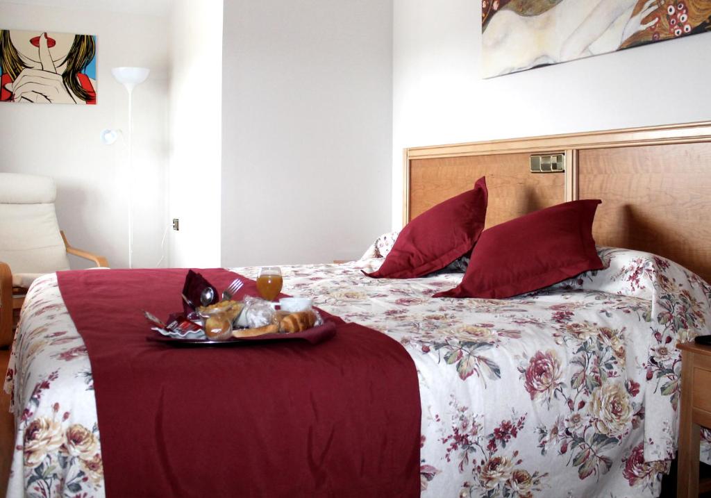Postel nebo postele na pokoji v ubytování Hotel Los Barruecos by Croma
