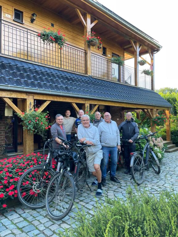 Hosté ubytování Hallerbos B&B in Bluebell Forest