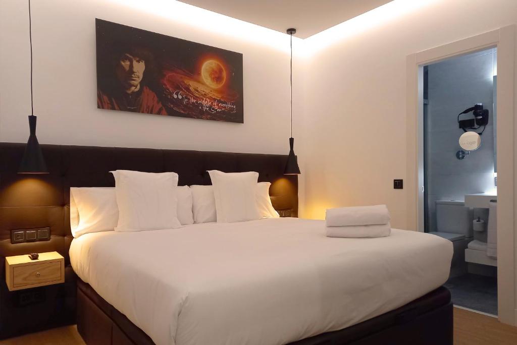 Woohoo Rooms Unique Madrid - 18