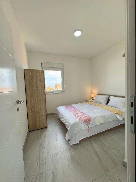 Katil atau katil-katil dalam bilik di Deluxe Belgrade Airport Single Room