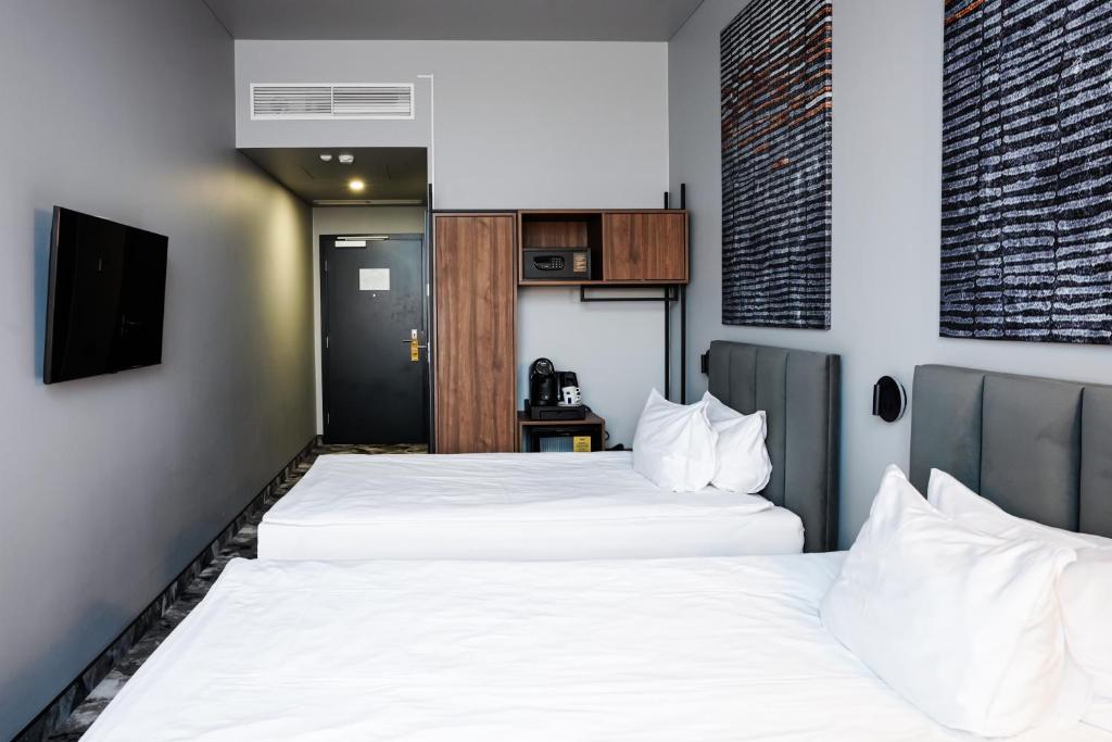 Loop Hotel Vilnius - Deluxe Twin Room