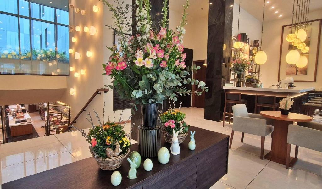 EST Grand Hotel Savoy - Resim 13