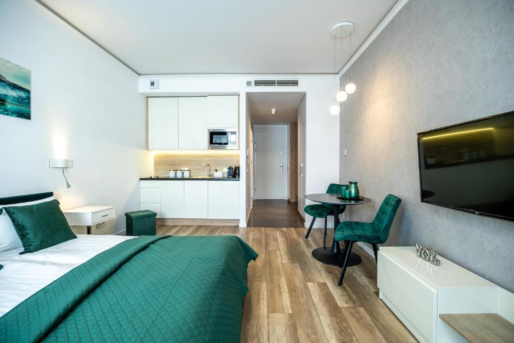 About Art Apartments - Ovo - 4