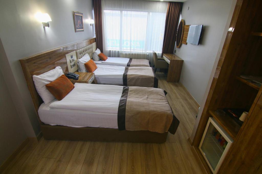 Grand Zara Hotel - Camera Tripla Standard