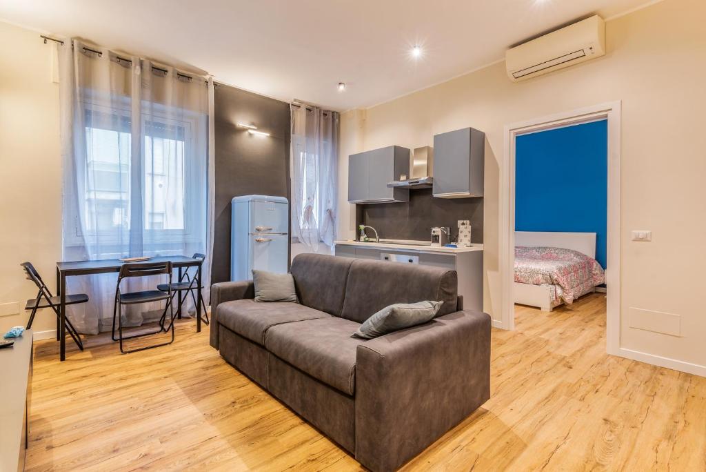 City Center - 5 min from Duomo and Linate Airport