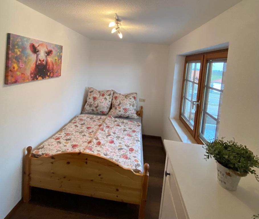 Postel nebo postele na pokoji v ubytování Schwarzwaldnest Dachsberg