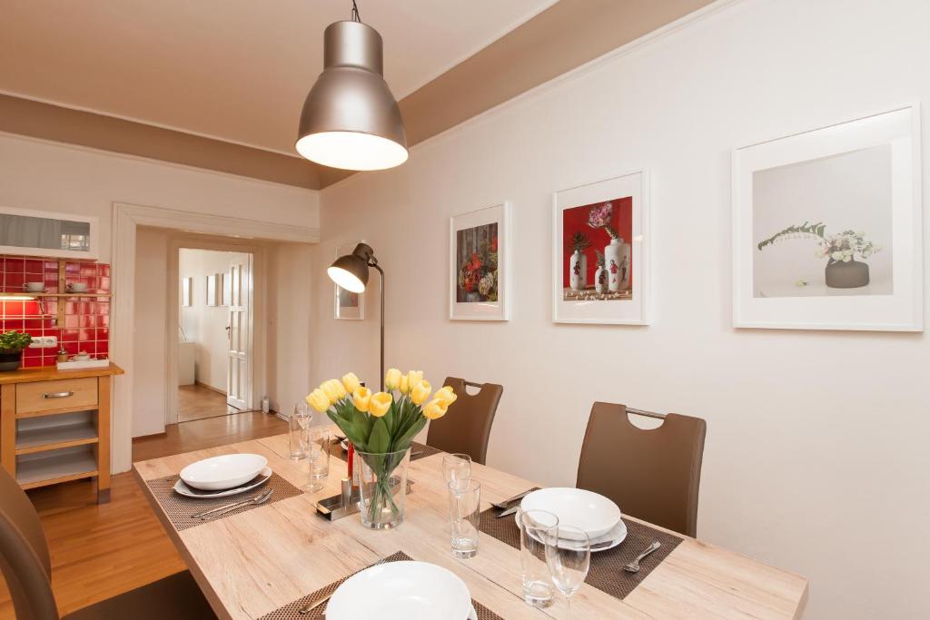 Prague Center Apartments - Two-Bedroom Apartment Cihelna 2