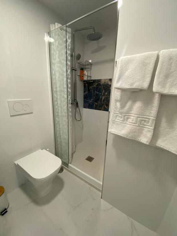 Koupelna v ubytování BENALBEACH LOFT Encatador