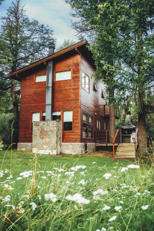 Zahrada ubytování Arbolar, Casas de Montaña- Piscina climatizada