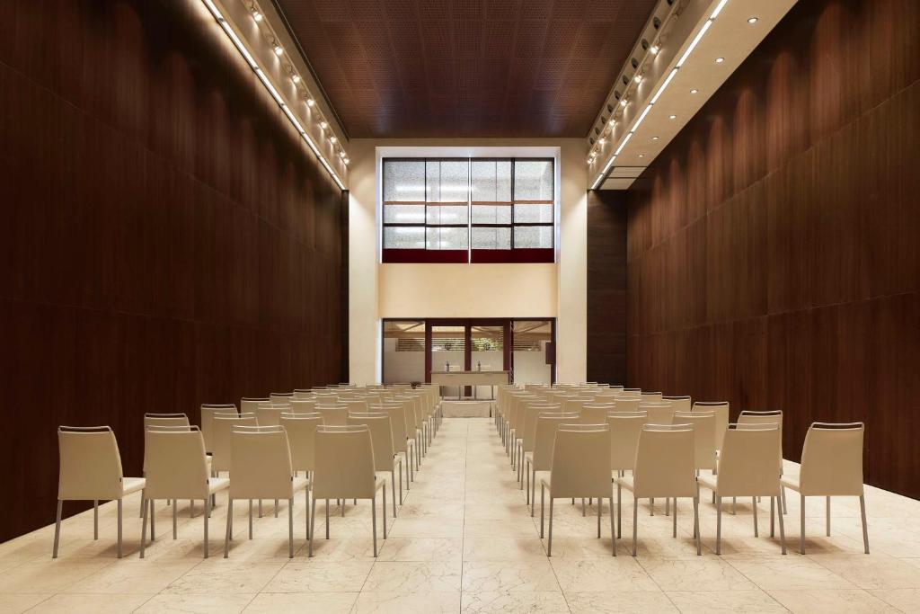 NH Collection Sevilla - Resim 15