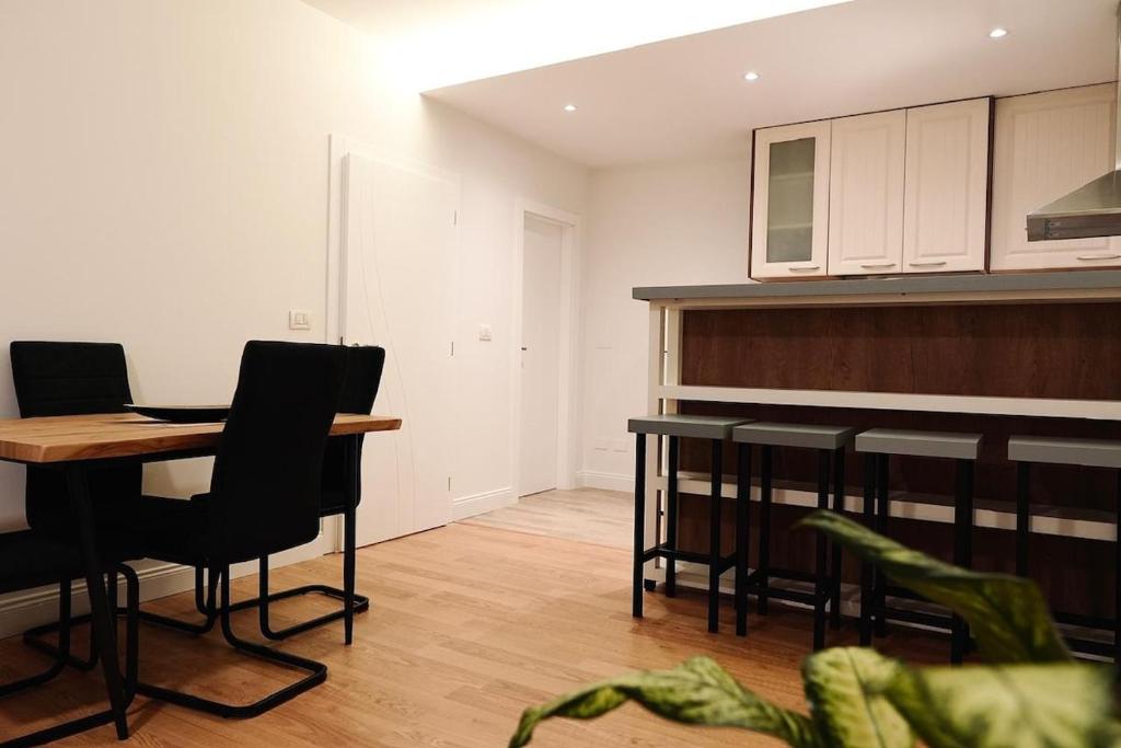 Apartment 101