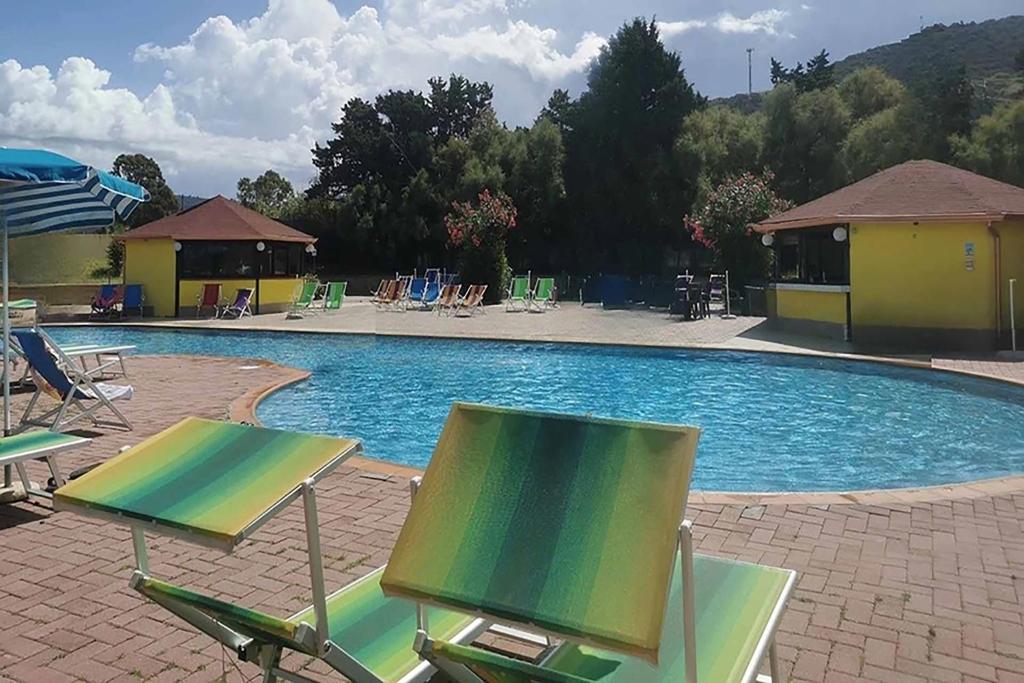 Bazén v ubytování Funny Village Dog Friendly nebo v jeho okolí