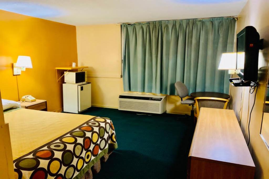 Posezení v ubytování Red Carpet Inn & Suites Lima -Listing Partner