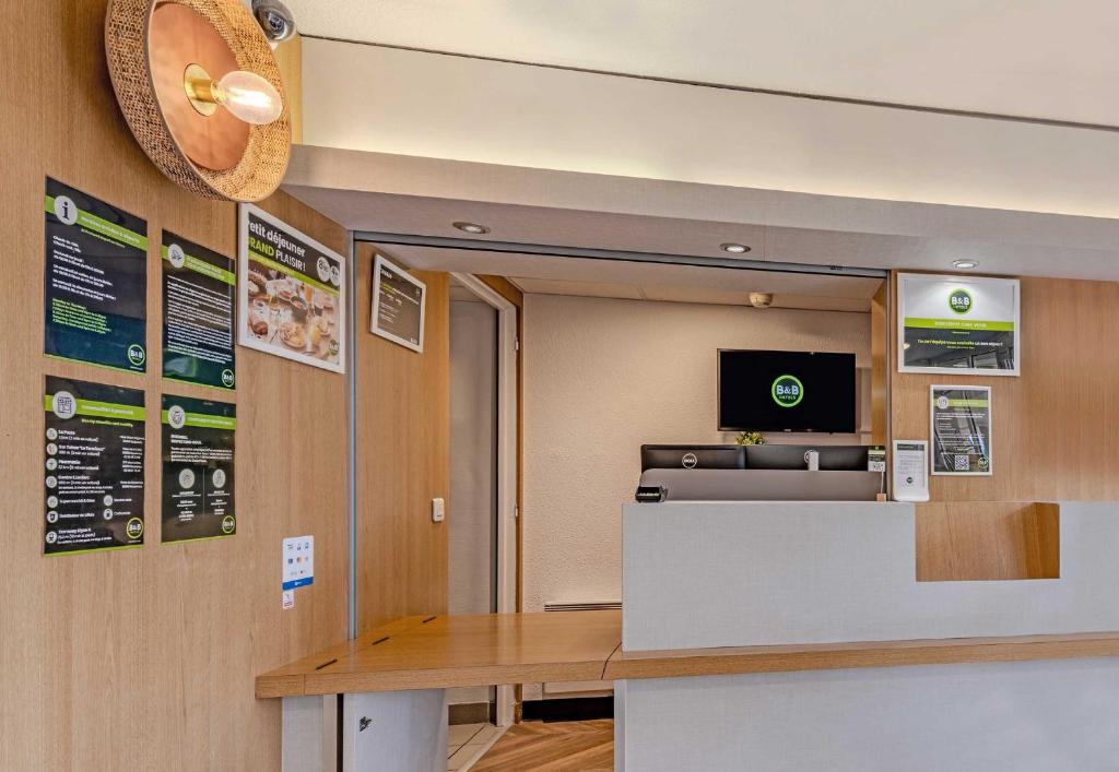 Vstupní hala nebo recepce v ubytování B&B HOTEL Brest Kergaradec Aéroport