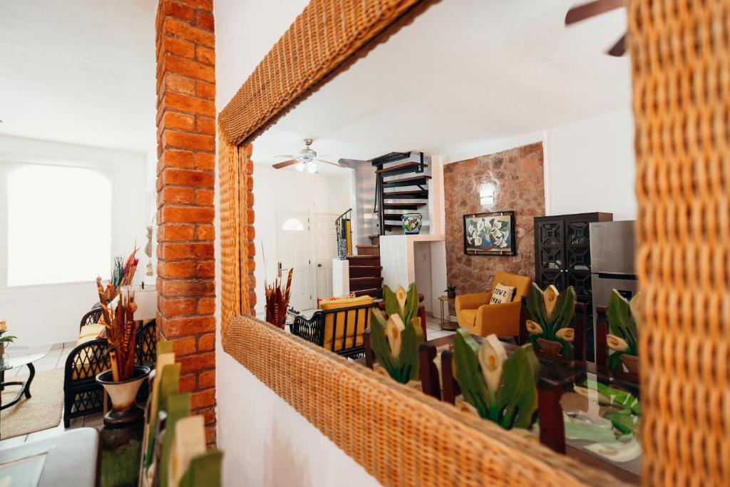 TV a/nebo společenská místnost v ubytování Boutique Hotel & Suites Hacienda Lord Twigg