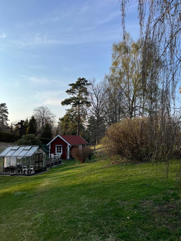 Zahrada ubytování Stuga Björkdalen