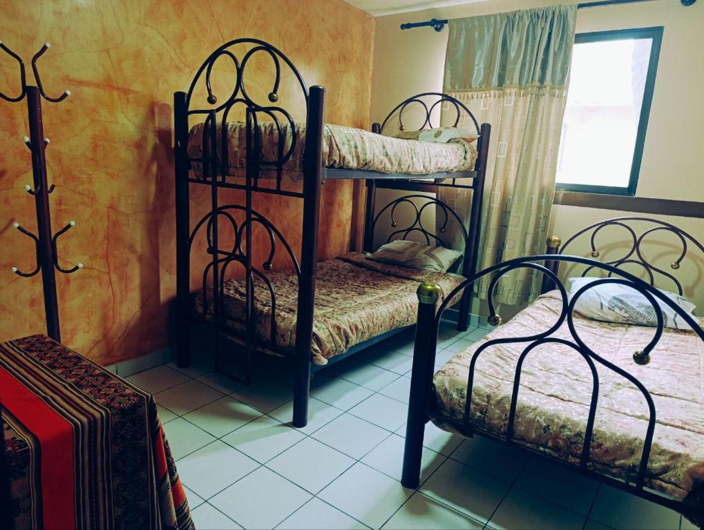 Torotoro Hostal El Olvido - Quarto Triplo Básico Com Banheiro Compartilhado